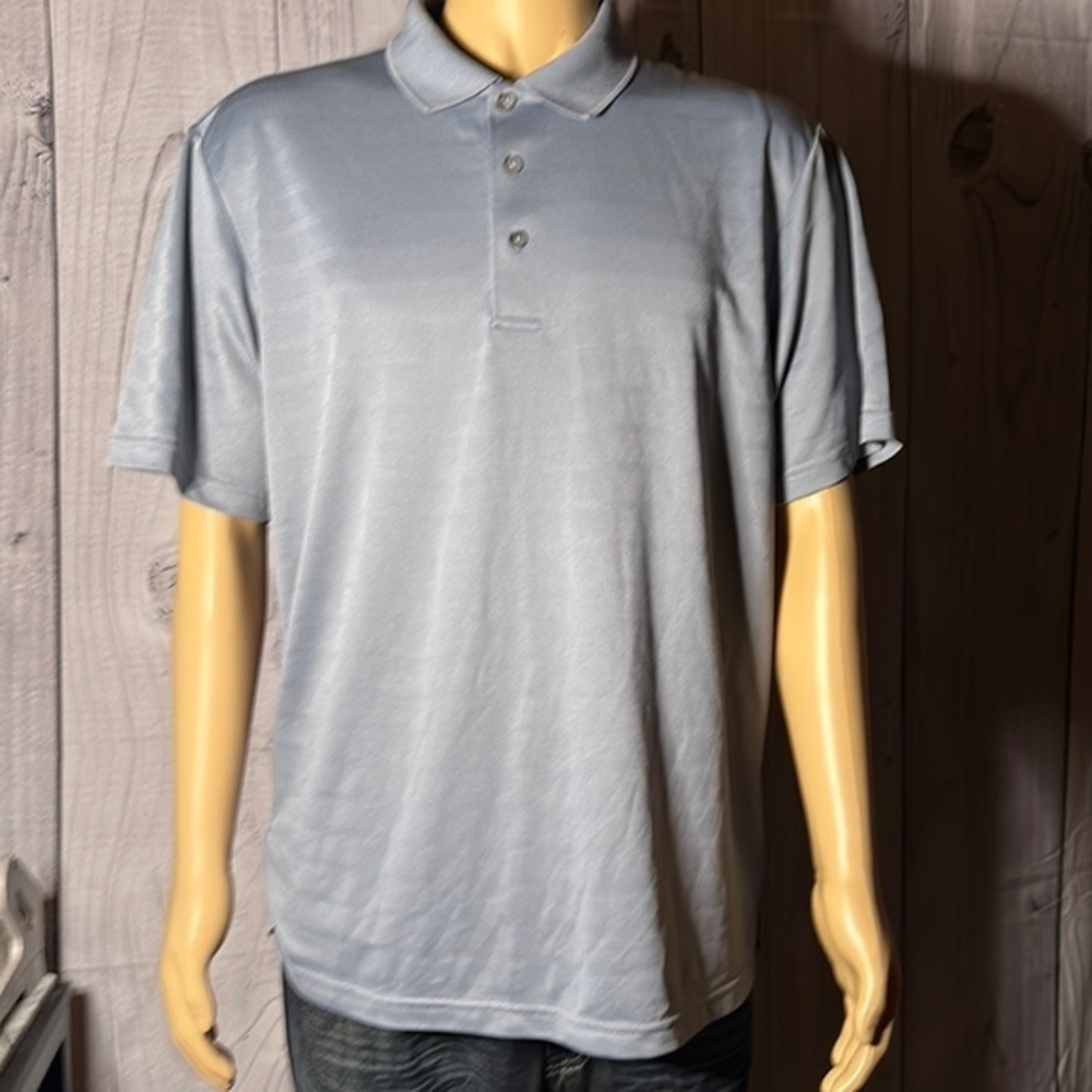 Men’s PGA Tour AirFlux Polo. Gray/Silver. Size Large.‎